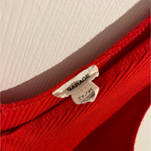 Garage V-Neck tant bodysuit - Picture 3 of 3